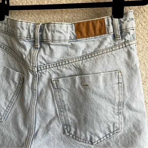 Zara Women’s‎ Light Wash Denim Jean Shorts 100% Cotton Size 10