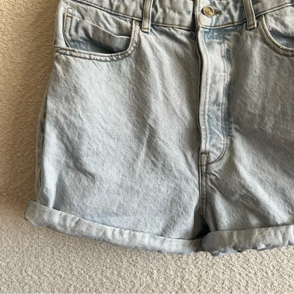 Zara Women’s‎ Light Wash Denim Jean Shorts 100% Cotton Size 10