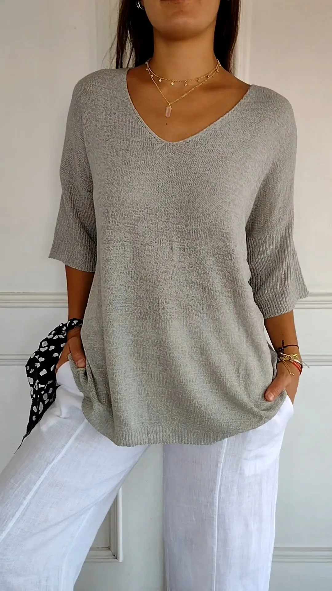 Zenaida | Knit Top with V-neck